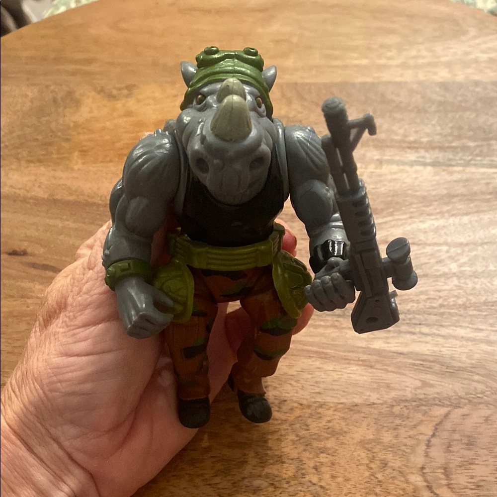 Vintage 1988 Rocksteady action figure - Teenage Mutant Ninja Turtles